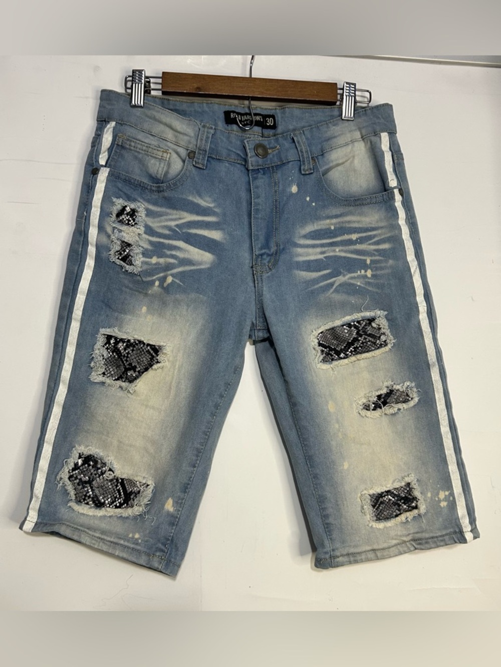Road Narrows NYC Snake Print Patched Denim Bermuda Shorts Size 30